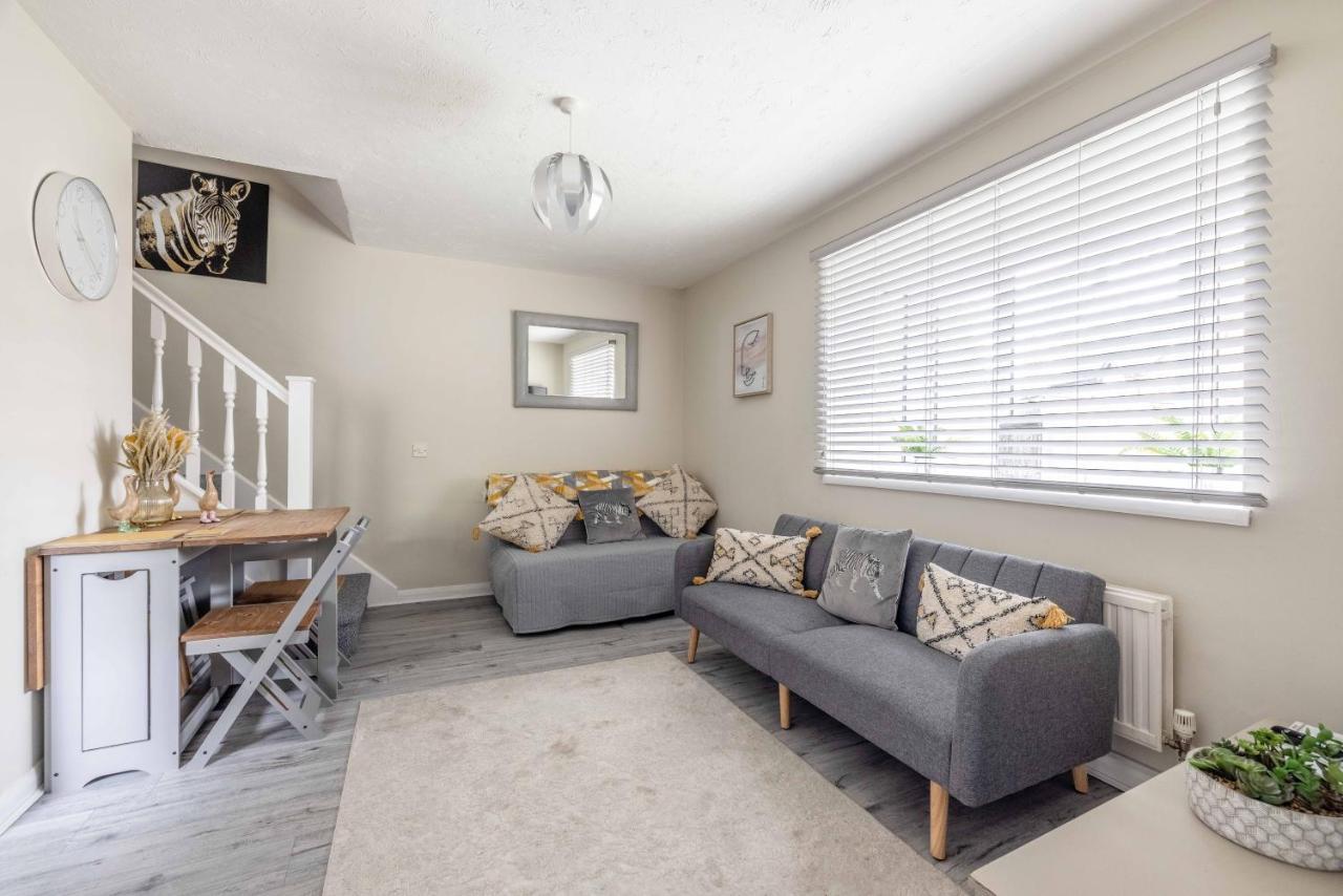 Windsor Burnham Ascot Haven Sleeps 4 Villa Slough Exteriör bild